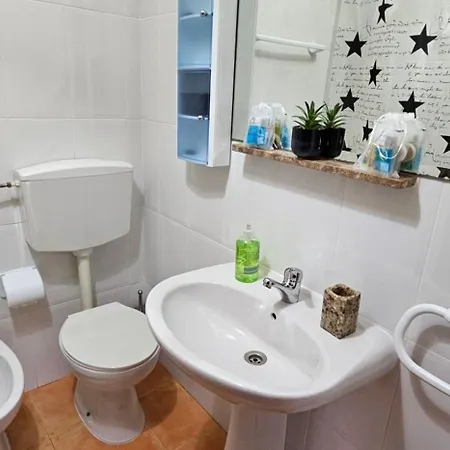 T3 - 1ºesq Beira Mar 11 - Casas & Papeis