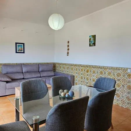 T3 - 1ºesq Beira Mar 11 - Casas & Papeis Apartment *