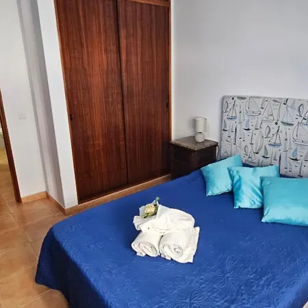 T3 - 1ºesq Beira Mar 11 - Casas & Papeis Apartment *