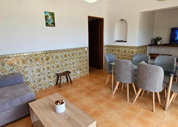 公寓 T3 - 1ºesq Beira Mar 11 - Casas & Papeis