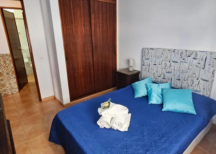 T3 - 1ºesq Beira Mar 11 - Casas & Papeis Διαμέρισμα *